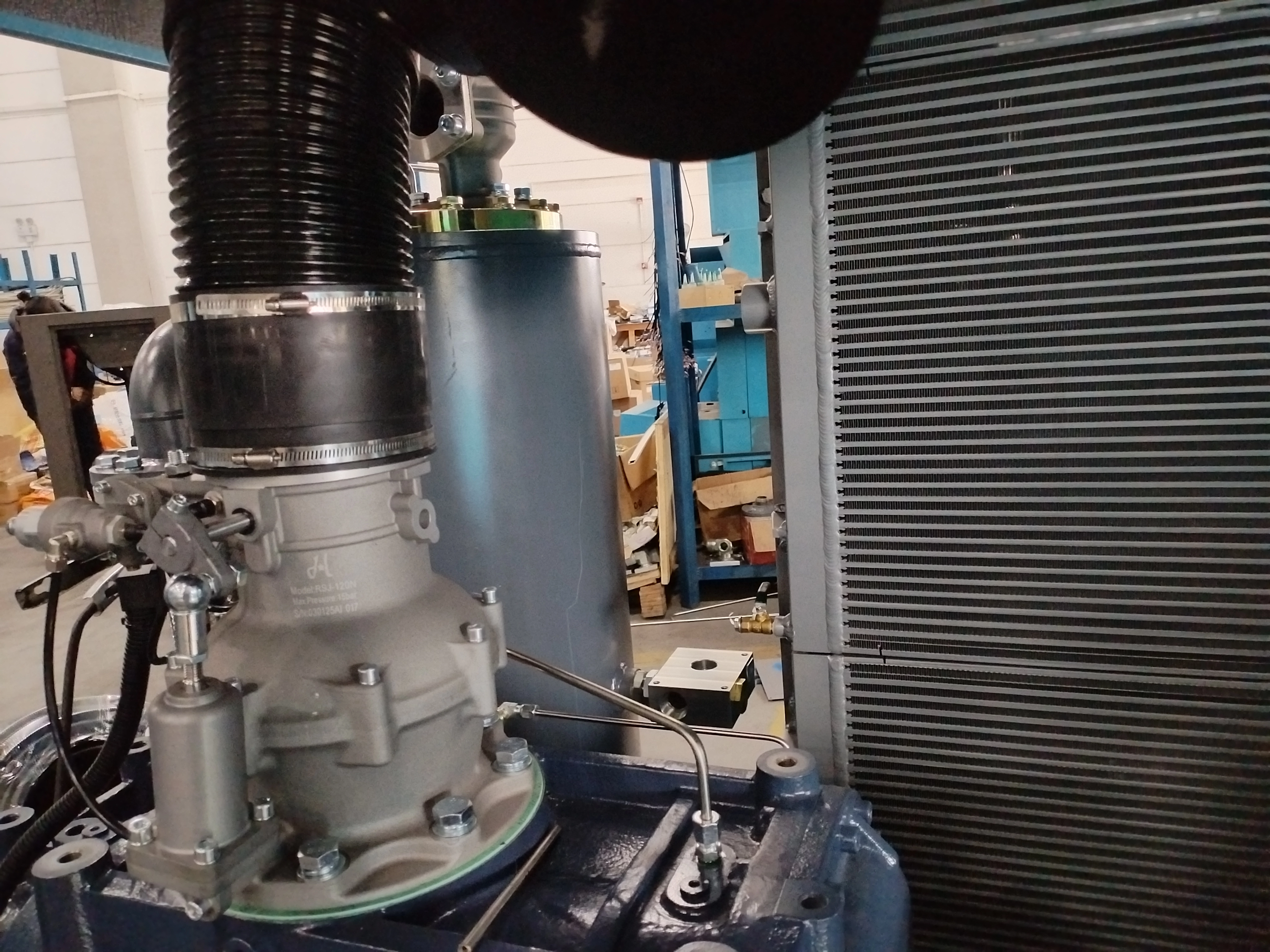 Compresor de Tornillo Industrial de 37kw Especialmente para Corte por L&aacute;ser, Suministro 4 en 1 PM VSD 16 bar, Dise&ntilde;o Compacto