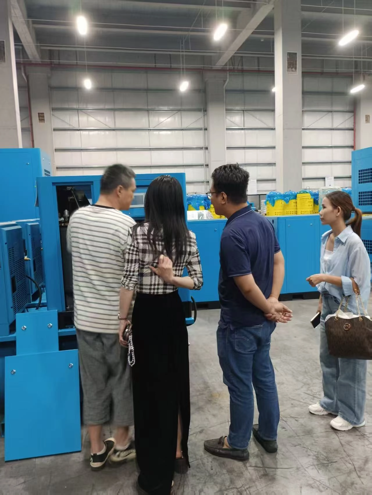 ضاغط EcoAir مزيت بالماء وخالٍ من الزيت